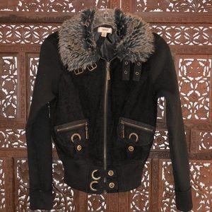 Hendi Black Faux Fur Collar Suede Ribbed Sleeves Zipper Closure Jacket Sweater